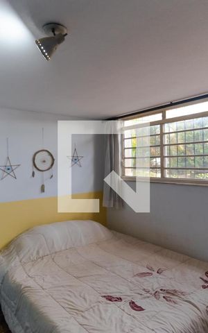 Casa à venda com 306m², 5 quartos e 6 vagasSuíte 02
