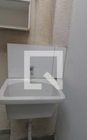 Casa de condomínio para alugar com 70m², 2 quartos e 1 vagaÁrea de Serviço