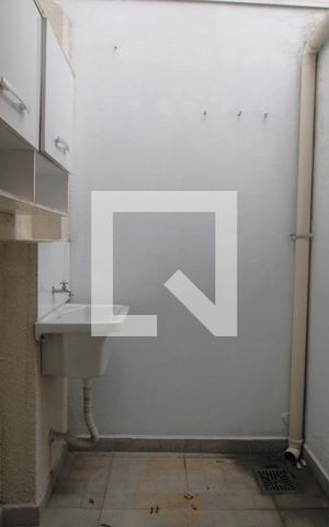 Casa de condomínio para alugar com 70m², 2 quartos e 1 vagaÁrea de Serviço