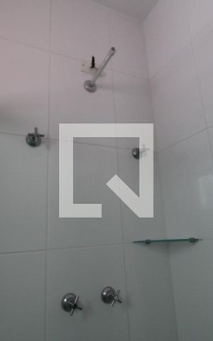 Casa de condomínio para alugar com 70m², 2 quartos e 1 vagaBanheiro