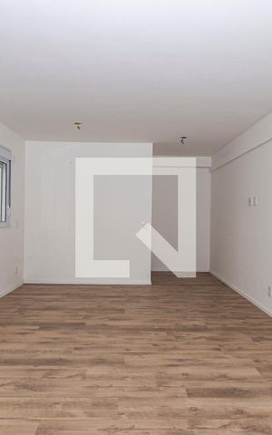 Studio à venda com 35m², 1 quarto e 1 vaga Studio à venda com 35m², 1 quarto e 1 vagaStudio