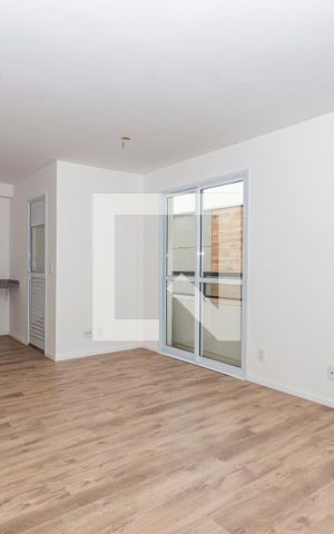 Studio à venda com 35m², 1 quarto e 1 vaga Studio à venda com 35m², 1 quarto e 1 vagaStudio