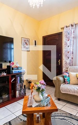 Casa à venda com 230m², 6 quartos e 2 vagasCasa 1 - Sala