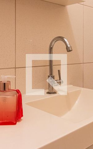 Casa à venda com 230m², 6 quartos e 2 vagasCasa 1 - Lavabo