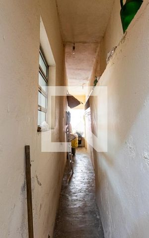 Casa à venda com 230m², 6 quartos e 2 vagasCasa 1 - Área de Serviço