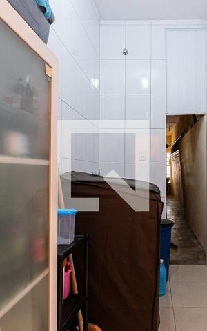 Casa à venda com 230m², 6 quartos e 2 vagasCasa 1 - Área de Serviço