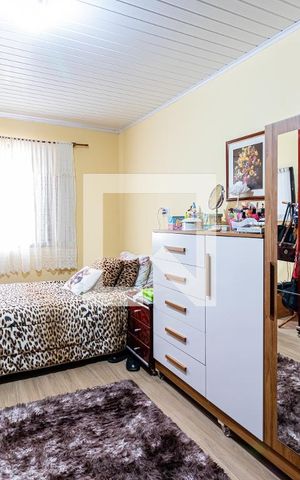 Casa à venda com 230m², 6 quartos e 2 vagasCasa 1 - Dormitório 2