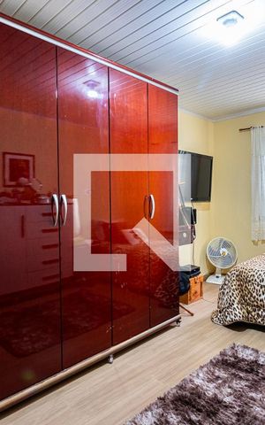 Casa à venda com 230m², 6 quartos e 2 vagasCasa 1 - Dormitório 2