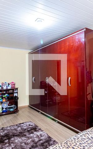 Casa à venda com 230m², 6 quartos e 2 vagasCasa 1 - Dormitório 2