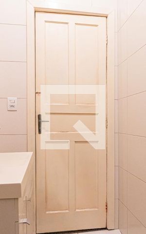 Casa à venda com 230m², 6 quartos e 2 vagasCasa 1 - Lavabo
