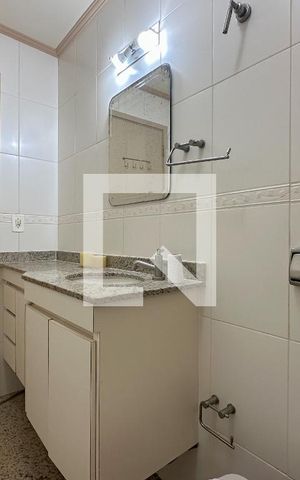 Apartamento para alugar com 125m², 3 quartos e 2 vagasBanheiro 3