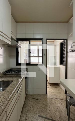 Apartamento para alugar com 125m², 3 quartos e 2 vagasCozinha
