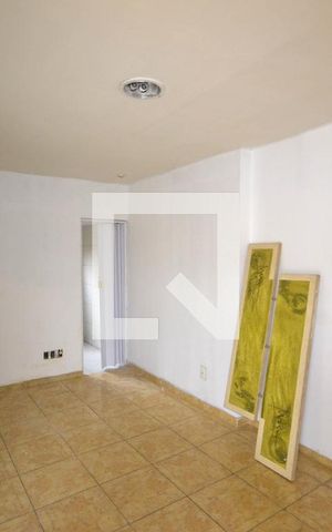 Casa para alugar com 240m², 3 quartos e 3 vagas Casa para alugar com 240m², 3 quartos e 3 vagasQuarto 3- Suíte