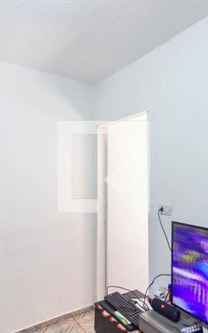 Casa à venda com 186m², 2 quartos e 1 vaga Casa à venda com 186m², 2 quartos e 1 vagaSala
