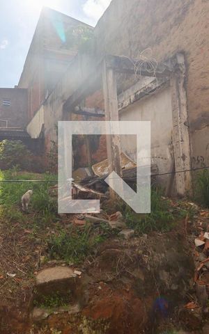 Casa à venda com 186m², 2 quartos e 1 vaga Casa à venda com 186m², 2 quartos e 1 vagaArea Comum