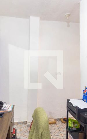Casa à venda com 186m², 2 quartos e 1 vaga Casa à venda com 186m², 2 quartos e 1 vagaQuarto
