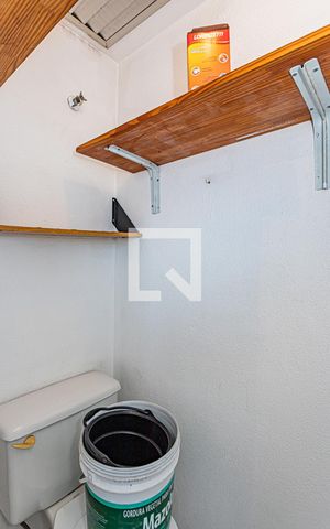 Apartamento à venda com 58m², 2 quartos e 1 vagaBanheiro de serviço
