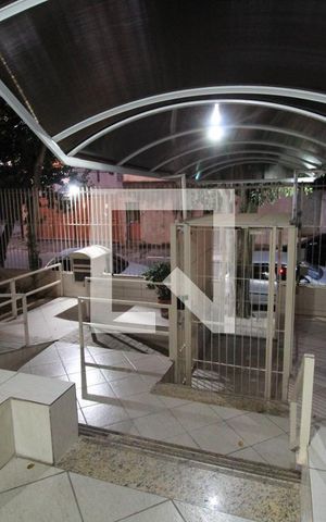 Apartamento para alugar com 58m², 2 quartos e 1 vagaEntrada
