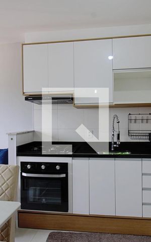 Apartamento para alugar com 32m², 2 quartos e sem vagaSala e cozinha 