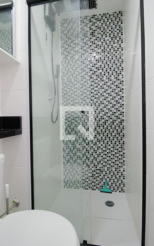Apartamento para alugar com 32m², 2 quartos e sem vagaBanheiro