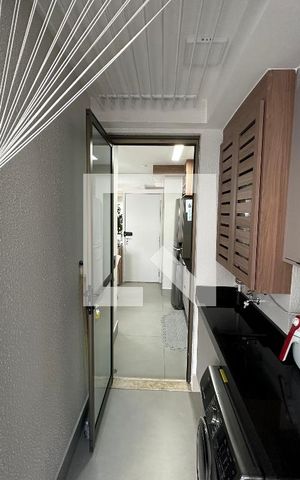 Apartamento à venda com 68m², 2 quartos e 1 vagaÁrea de Serviço