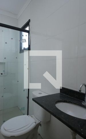 Apartamento para alugar com 48m², 2 quartos e sem vagaBanheiro