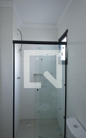 Apartamento para alugar com 48m², 2 quartos e sem vagaBanheiro