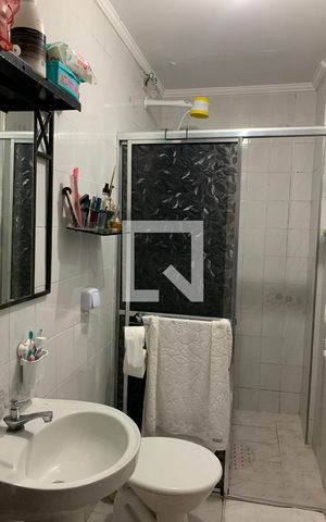 Apartamento à venda com 72m², 2 quartos e 1 vaga Apartamento à venda com 72m², 2 quartos e 1 vagaBanheiro