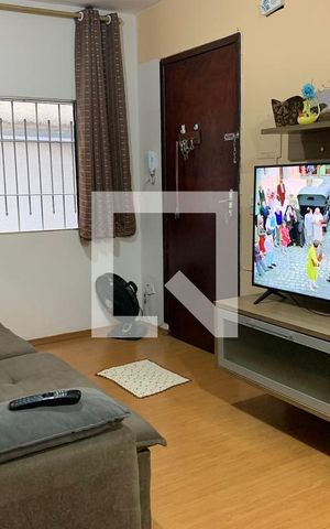 Apartamento à venda com 72m², 2 quartos e 1 vaga Apartamento à venda com 72m², 2 quartos e 1 vagaSala