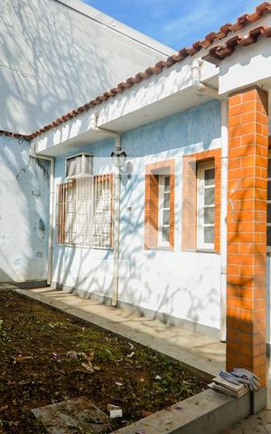 Casa à venda com 380m², 8 quartos e 6 vagasÁrea Externa
