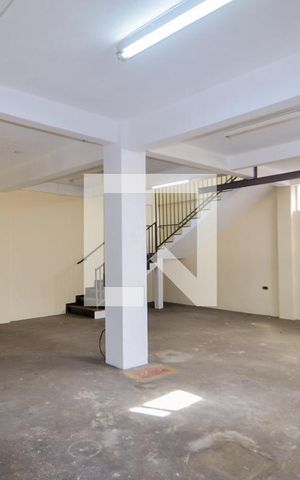 Casa à venda com 380m², 8 quartos e 6 vagasQuintal 