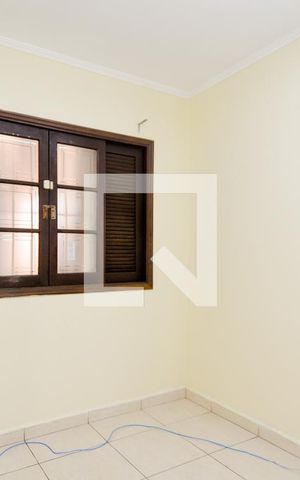Casa à venda com 380m², 8 quartos e 6 vagasQuarto 1