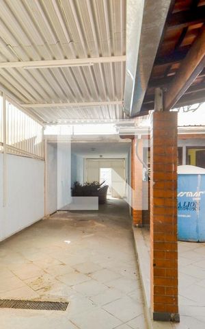 Casa à venda com 380m², 8 quartos e 6 vagasQuintal 
