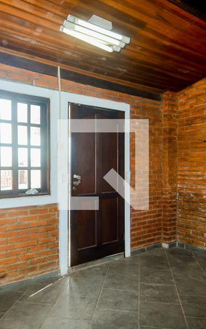 Casa à venda com 380m², 8 quartos e 6 vagasQuarto 1 - Casa 2