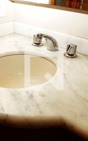 Apartamento para alugar com 81m², 3 quartos e 2 vagasBanheiro 2