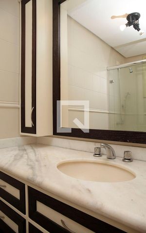 Apartamento para alugar com 81m², 3 quartos e 2 vagasBanheiro Quarto 1 Suíte