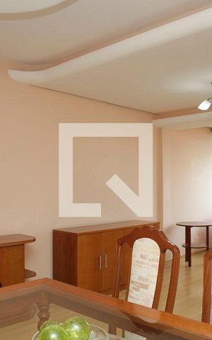 Apartamento para alugar com 81m², 3 quartos e 2 vagasSala