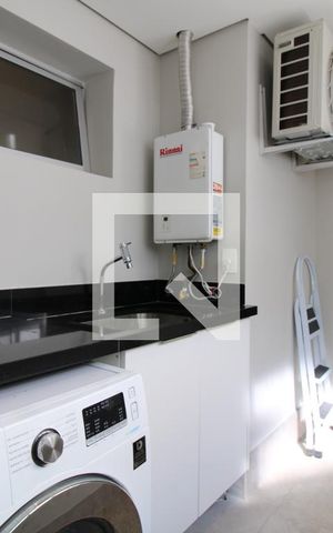 Apartamento à venda com 95m², 3 quartos e 1 vagaÁrea de serviço 