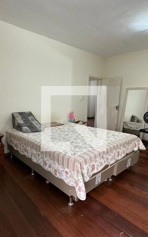 Casa à venda com 395m², 5 quartos e 2 vagas Casa à venda com 395m², 5 quartos e 2 vagasSuíte 1