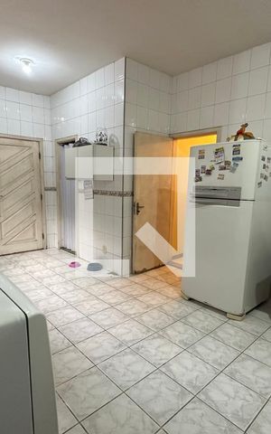 Casa à venda com 395m², 5 quartos e 2 vagas Casa à venda com 395m², 5 quartos e 2 vagasCozinha