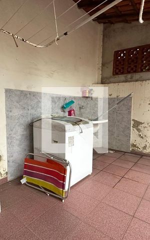 Casa à venda com 395m², 5 quartos e 2 vagas Casa à venda com 395m², 5 quartos e 2 vagasÁrea de Serviço