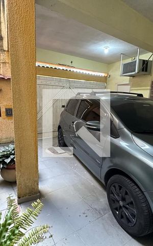 Casa à venda com 395m², 5 quartos e 2 vagas Casa à venda com 395m², 5 quartos e 2 vagasGaragem