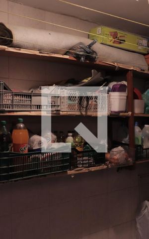 Casa à venda com 150m², 3 quartos e 2 vagasÁrea de Serviço