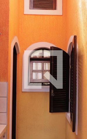 Casa à venda com 150m², 3 quartos e 2 vagasÁrea de Serviço