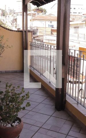 Casa à venda com 150m², 3 quartos e 2 vagasSacada