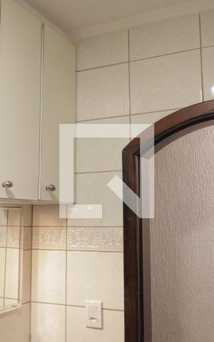 Casa à venda com 150m², 3 quartos e 2 vagasBanheiro 1