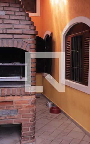 Casa à venda com 150m², 3 quartos e 2 vagasChurrasqueira