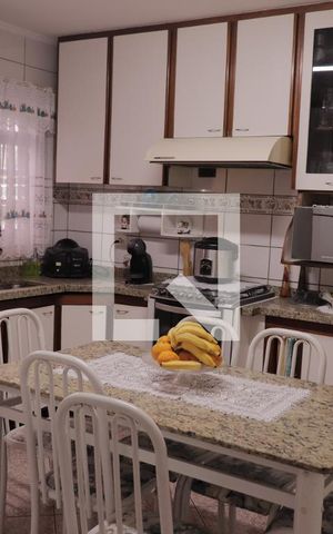 Casa à venda com 150m², 3 quartos e 2 vagasCozinha