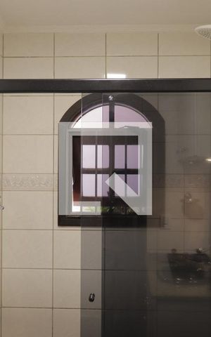 Casa à venda com 150m², 3 quartos e 2 vagasBanheiro 1