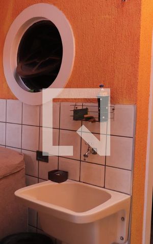 Casa à venda com 150m², 3 quartos e 2 vagasÁrea de Serviço